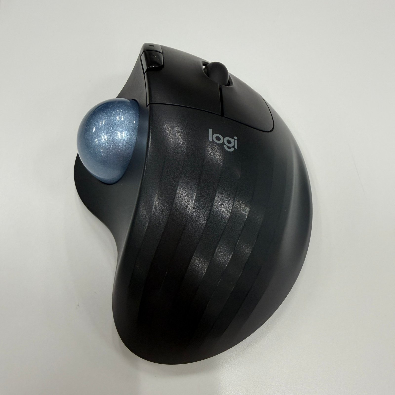 私が仕事で使っているロジクール ERGO M575S